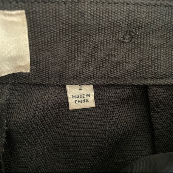 Aritzia Wilfred High Waisted Trouser Shorts Black 2 - Picture 7 of 9